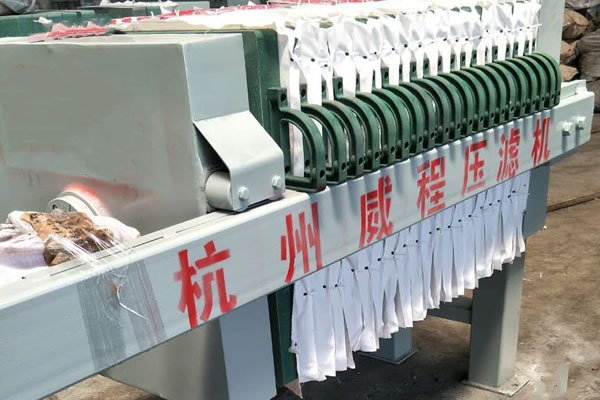 20-40平方壓濾機(jī)該配多大的隔膜泵?