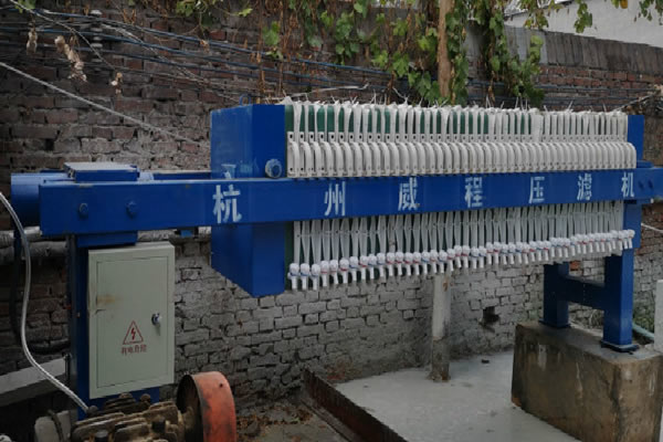 壓濾機(jī)自動(dòng)拉板運(yùn)行過程分析