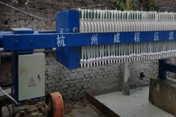 如何購買高性價(jià)比隔膜壓濾機(jī)